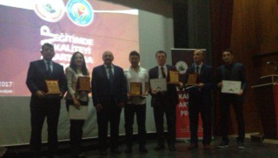 Afyonkarahisar İl Milli Eğitim Müdürlüğü EKAP Ödüllerinde Bolvadin Farkını Hissettirdi